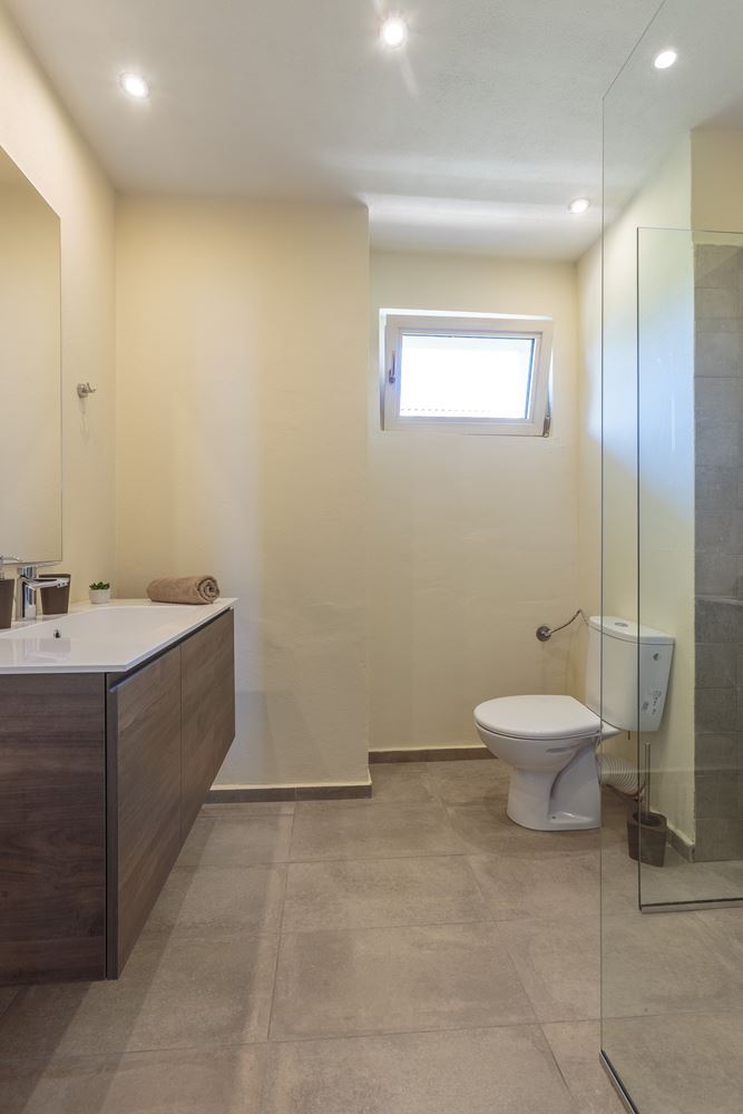 Prestižní přímořský dům s bazénem v Lozenets – luxus, klid a inspirující výhledy