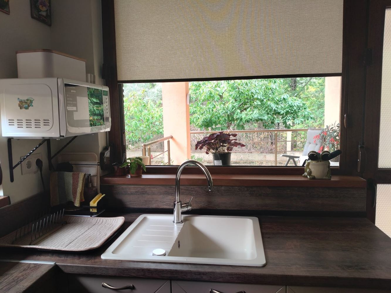 Prostorný třípodlažní rodinný dům v centru Ravdy – komfort, prestiž a plná samostatnost