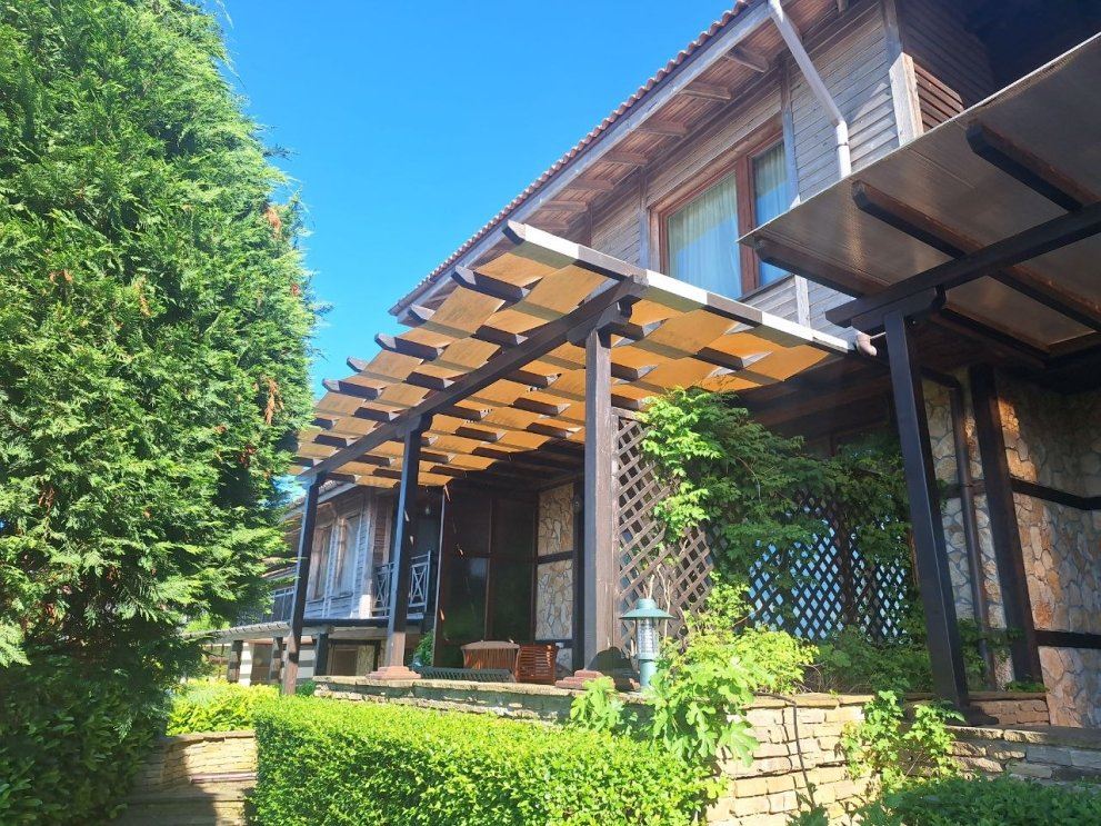 Elegantní dům s výhledem na moře v prestižním komplexu Sozopolis v Sozopolu – luxus, komfort a investice na první linii