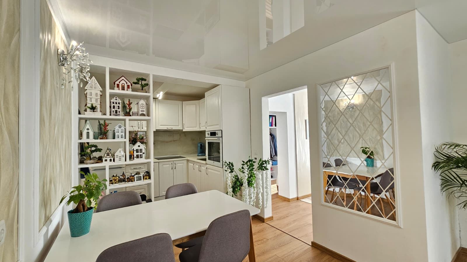 Výjimečný přízemní dům s prostornou zahradou v klidné vesnici Kosharitsa