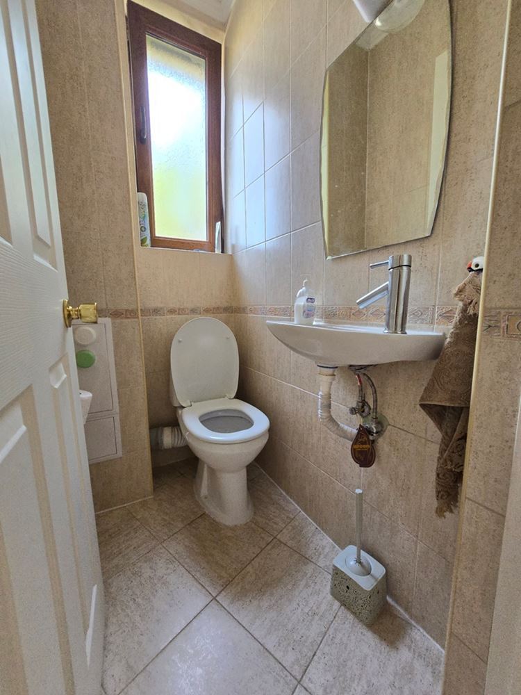  Dvoupodlažní dům s krásnou verandou s grilem v hlídaném komplexu