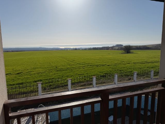 Luxusní dvoupatrový dům s výhledem na moře v Aheloy