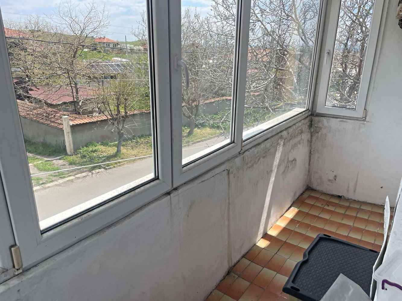 Samostatná část domu se zahradou v Burgasu – Banevo, prostornost, funkčnost a skvělá lokalita u minerálních lázní