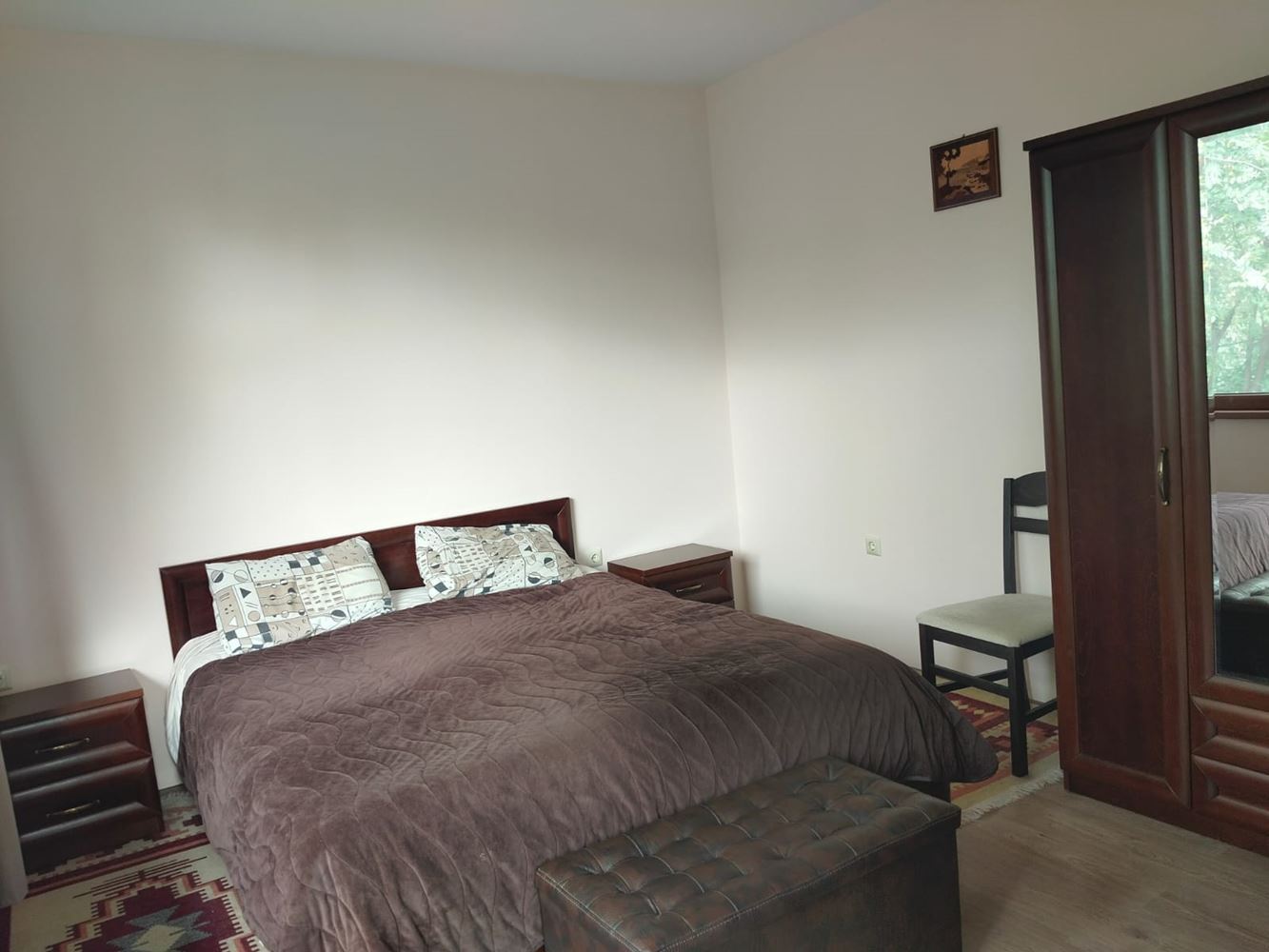 Prostorný třípodlažní rodinný dům v centru Ravdy – komfort, prestiž a plná samostatnost