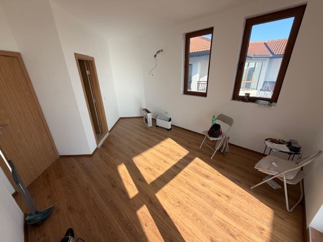 Luxusní dvoupatrový dům s výhledem na moře v Aheloy