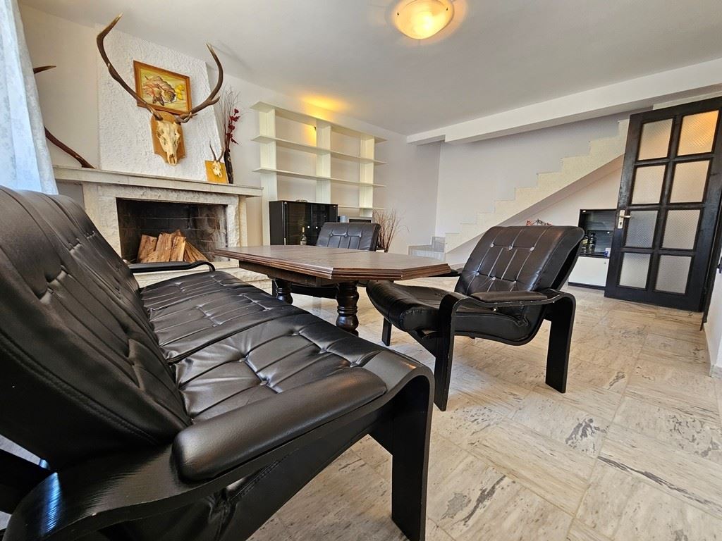 Prostorný samostatný dům s panoramatickým výhledem v Kosharitsa