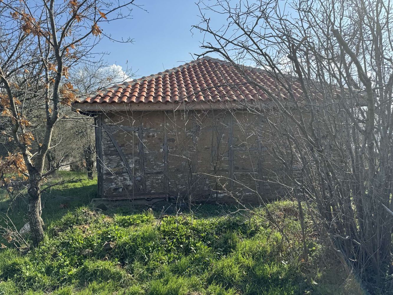 Okouzlující jednopodlažní dům na úpatí pohoří Strandža, vesnice Vizitsa