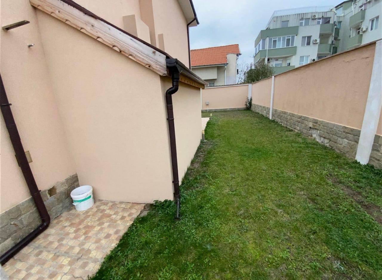 Moderní dům v centru Ravdy – luxusní připravený domov s vynikající polohou a vlastním pozemkem