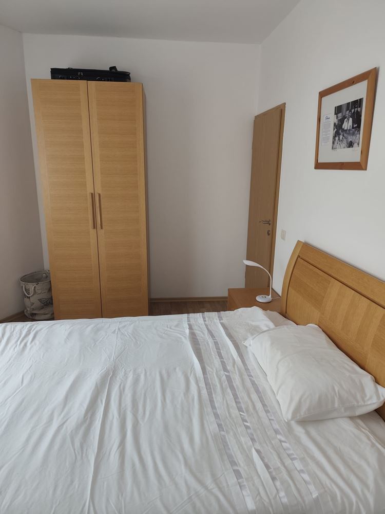 Luxusní dvoupodlažní dům s bazénem a krásnou panoramatickou scenérií v prestižním komplexu – Aheloy