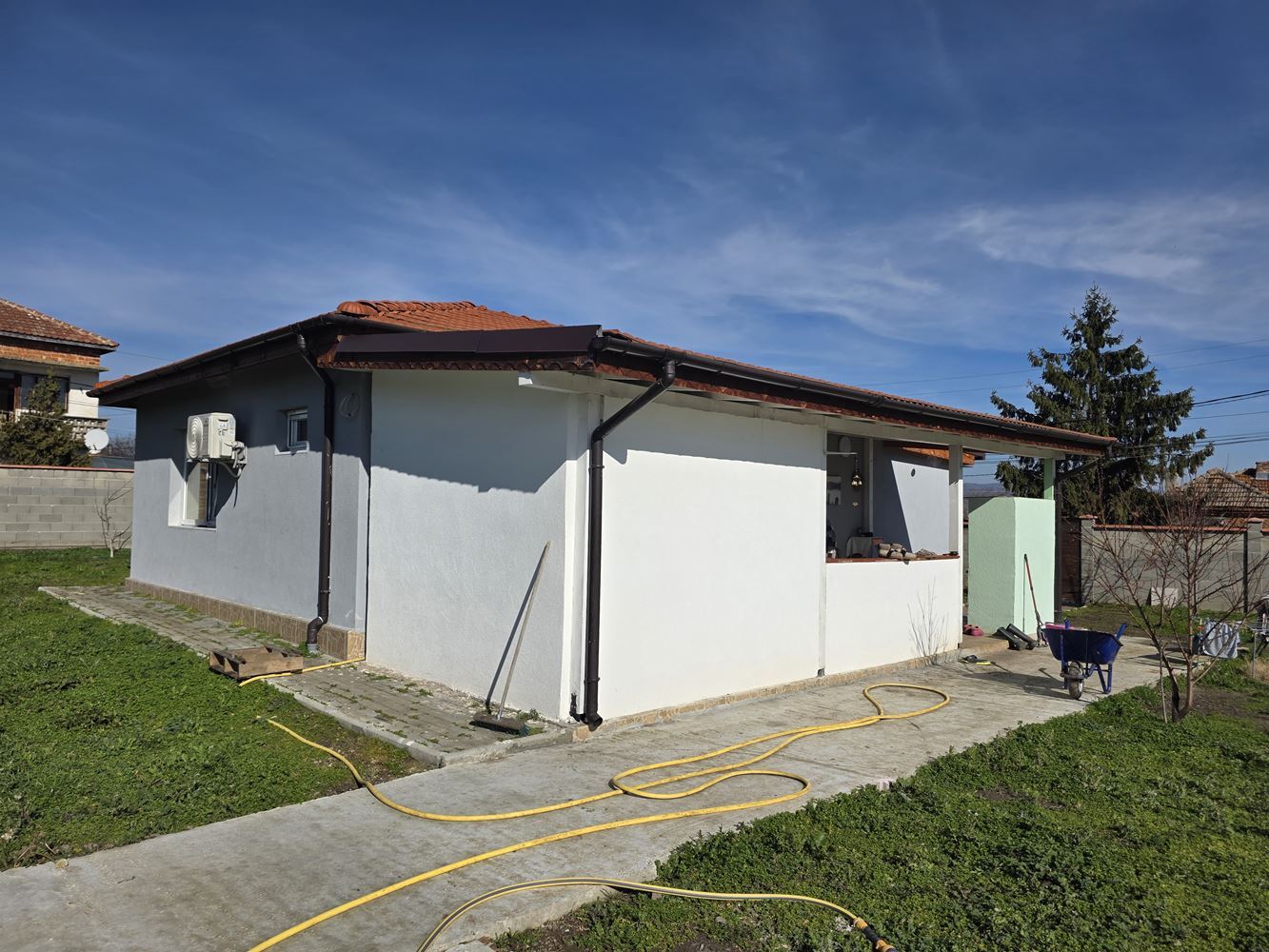 Krásný samostatný dům se zahradou ve vesnici Tynkovo – útulnost a klid blízko Sunny Beach