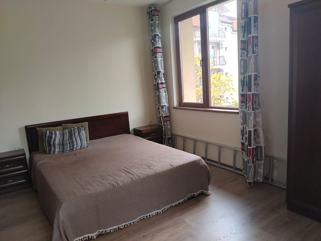 Prostorný třípodlažní rodinný dům v centru Ravdy – komfort, prestiž a plná samostatnost