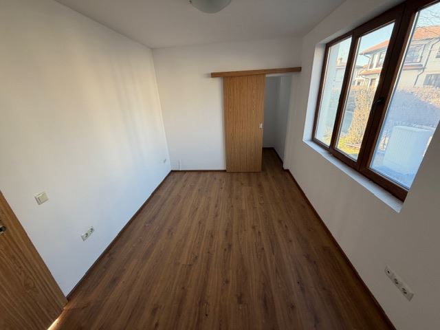 Luxusní dvoupatrový dům s výhledem na moře v Aheloy