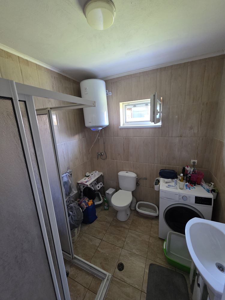 Krásný samostatný dům se zahradou ve vesnici Tynkovo – útulnost a klid blízko Sunny Beach