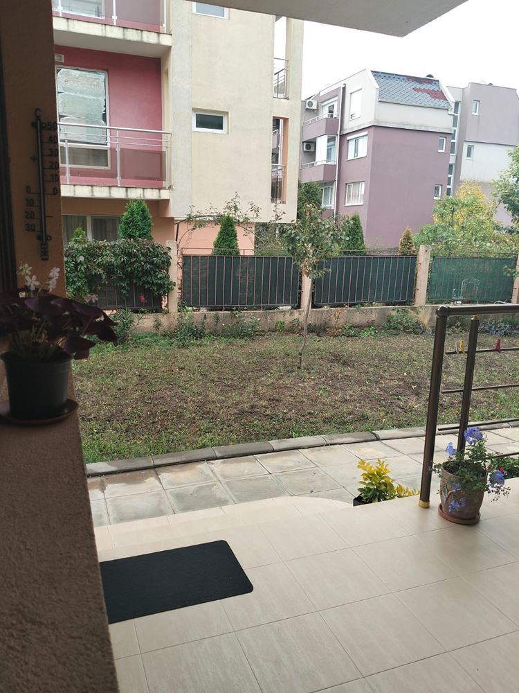 Prostorný třípodlažní rodinný dům v centru Ravdy – komfort, prestiž a plná samostatnost